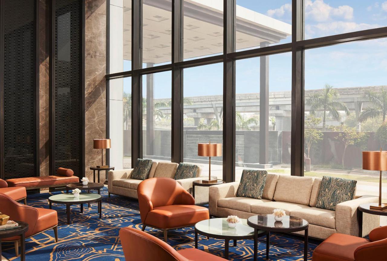 Taj Wellington Mews Chennai Hotel ภายนอก รูปภาพ