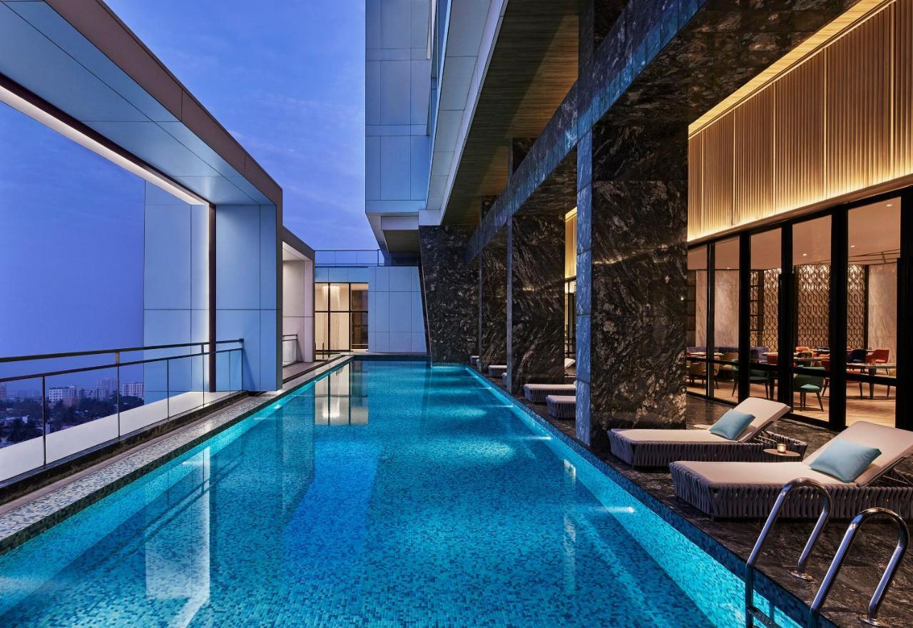 Taj Wellington Mews Chennai Hotel ภายนอก รูปภาพ